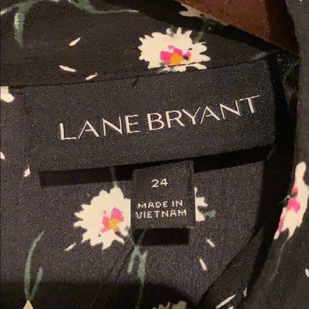 Floral blouse with laced front